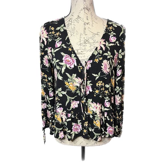 American Eagle Outfitters Tops - American Eagle Black Floral Blouse